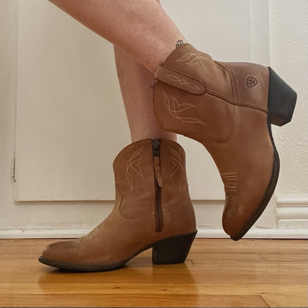 ARIAT brown booties